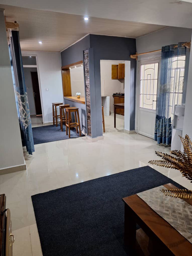 Burundi Travelers Lodge kitchen